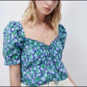 Small Zara puff sleeve top